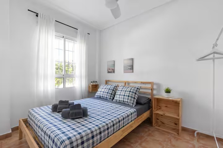 Guest bedroom